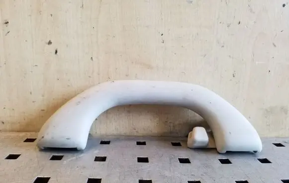Volkswagen PASSAT CC Rear interior roof grab handle