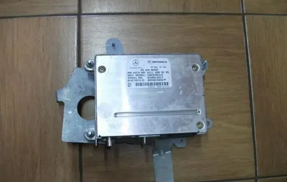 Mercedes-Benz C W203 Wing mirror control module 