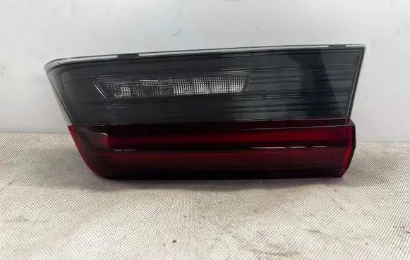 BMW 3 G20 G21 Reverse light 2SD2469