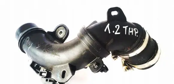 Peugeot 308 SW Turbo air intake inlet pipe/hose 9677355980