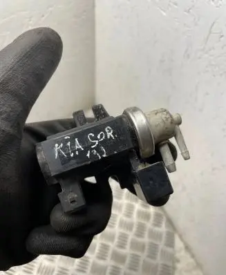 KIA Sorento Turbo solenoid valve 72190316