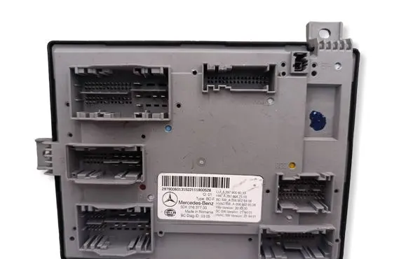 Mercedes-Benz C W206 Central body control module A2979006013 A2069026406 A2979017503