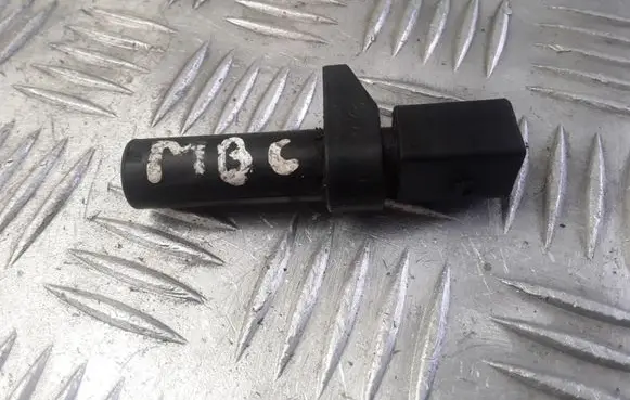 Mercedes-Benz C W203 Crankshaft position sensor 0031532828