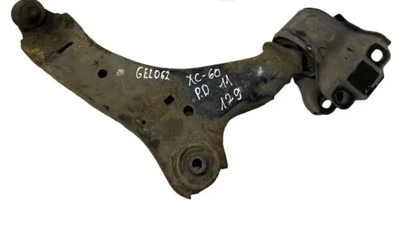 Volvo XC60 Front lower control arm/wishbone 6G9N3A052A