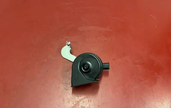 BMW X1 U11 Horn signal 8496203