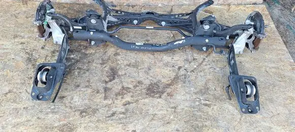Volkswagen Touran III Rear axle beam 5QA505315B