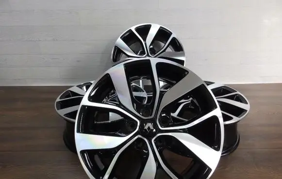 Renault Megane IV R17 alloy rim 