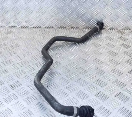 BMW 5 F10 F11 Engine coolant pipe/hose 8507333 7809819