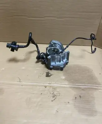 Audi A4 S4 B8 8K Vacuum pump 06L145100B