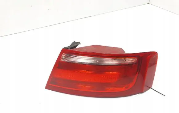 Audi A5 8T 8F Rear/tail lights 8T0945096