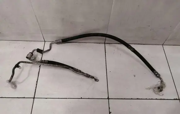 Mercedes-Benz SL R230 Power steering hose/pipe/line A2304605524 A2304604024
