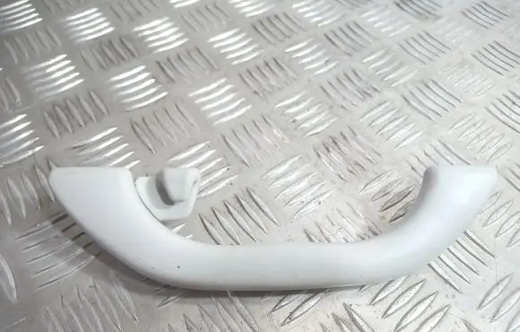 Audi A4 S4 B5 8D Rear interior roof grab handle 8D0857607A