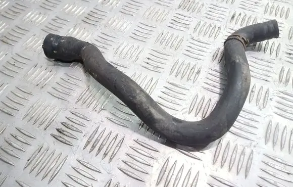 Mercedes-Benz C W203 Engine coolant pipe/hose