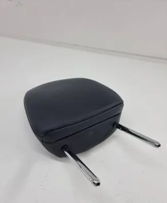 Toyota Yaris Front seat headrest 