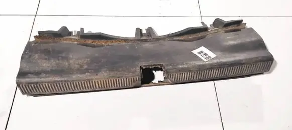 Skoda Octavia Mk2 (1Z) Other trunk/boot trim element 1z9863485b