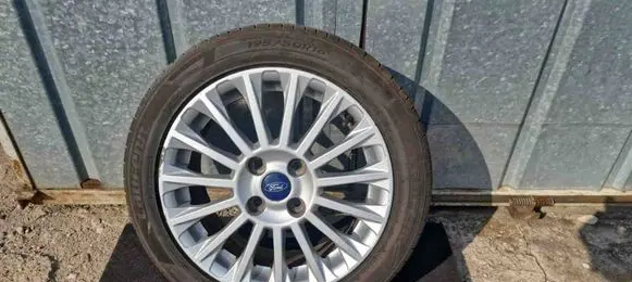 R16 alloy rim