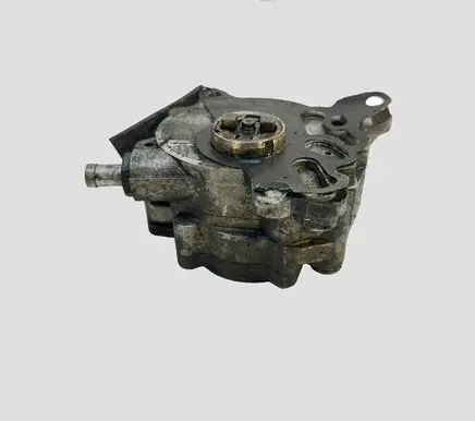 Volkswagen Touran I Vacuum pump 03G145209