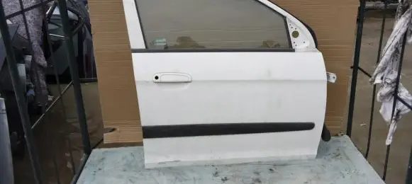 KIA Picanto Front door