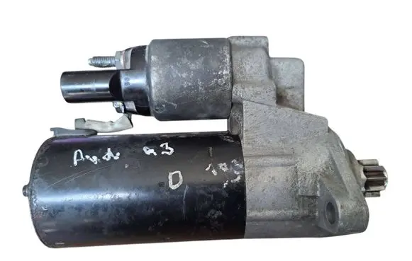 Volkswagen PASSAT B6 Starter motor 0001123016
