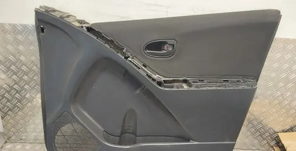 Toyota Yaris Front door card panel trim 676100D470C0