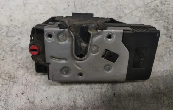 Opel Vivaro Sliding door lock 