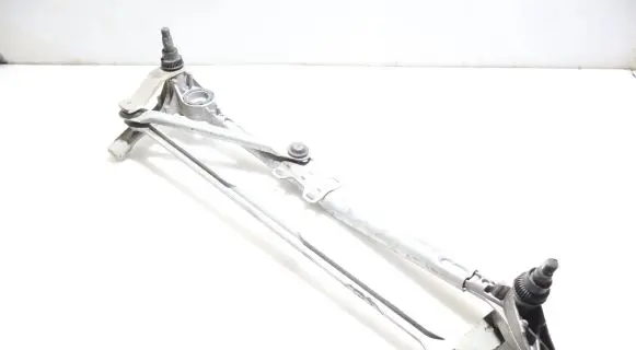Front wiper linkage