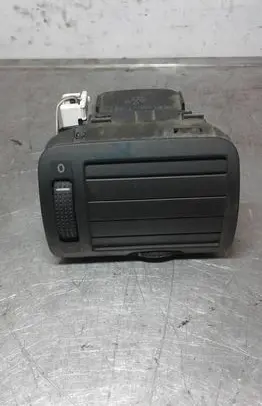 Volkswagen PASSAT B5.5 Dashboard side air vent grill/cover trim 3B0819704