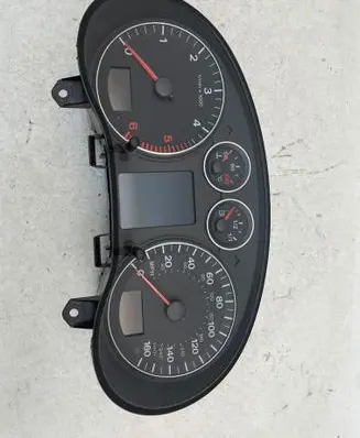 Speedometer (instrument cluster)
