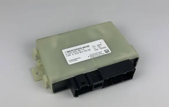 Mercedes-Benz E W213 Adblue control unit A0009004613 A0009016506 A2C16819800