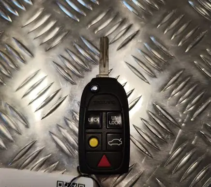 Volvo XC90 Ignition key/card 8626557