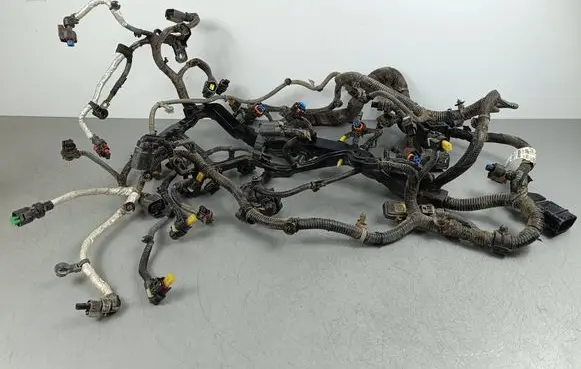Alfa Romeo Stelvio Fuel injector wires 0050054282058463 E00300938 00500542820