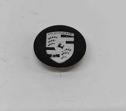 Porsche Boxster 986 R20 wheel hub/cap/trim 95836130303