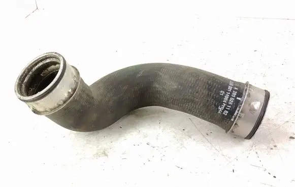 Mercedes-Benz C W203 Intercooler hose/pipe 2035281182 2035282582