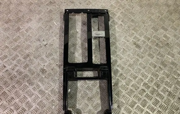 Land Rover Discovery 5 Center console decorative trim 105870891C