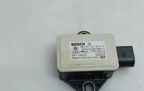 Audi A6 S6 C6 4F ESP acceleration yaw rate sensor 8E0907637B