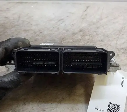 Volvo V60 Engine control unit/module 31312486