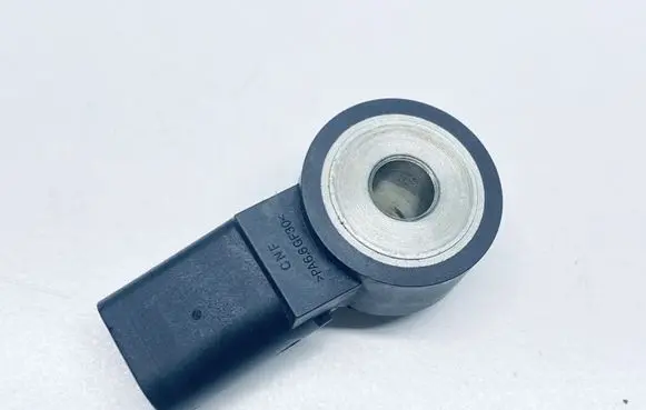 Audi A3 S3 8V Detonation knock sensor 030905377D