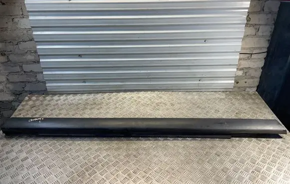 Jeep Commander Sill