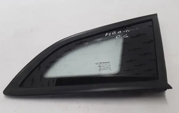Renault Megane III Rear side window