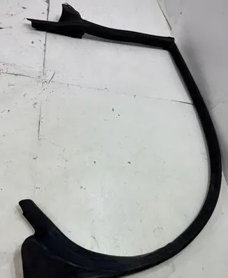 Audi A7 S7 4G Front door rubber seal 4G8845354 . 68475634065314,209