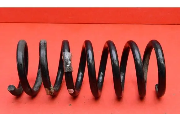 Ford Mondeo MK I Rear coil spring 