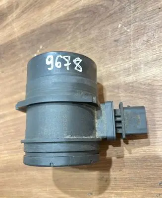 BMW 3 E90 E91 Mass air flow meter 7788743 0281002567