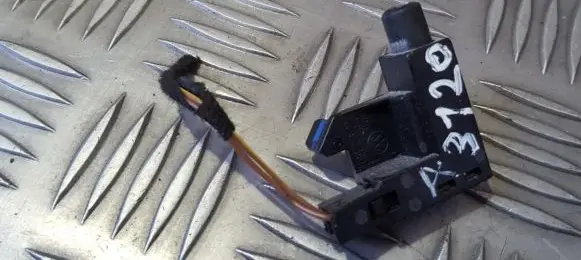 Audi A3 S3 8P Sensor 1J0947561