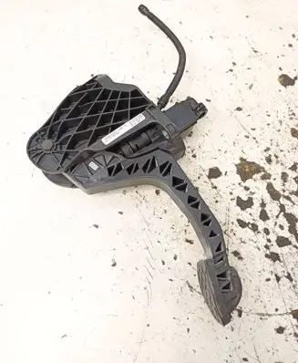Volkswagen Golf Plus Clutch pedal 1K1721059EE