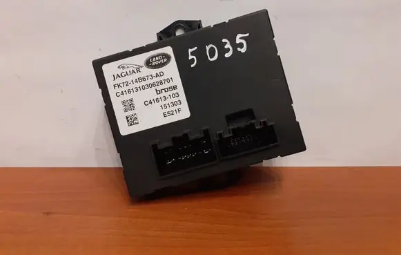 Jaguar XF X250 Tailgate/trunk control unit/module 5035 FK7214B673AD
