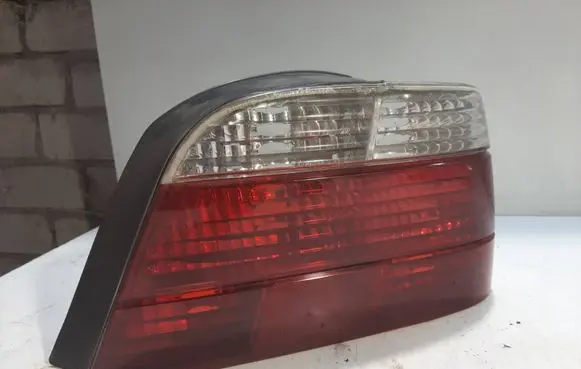 Rear/tail lights