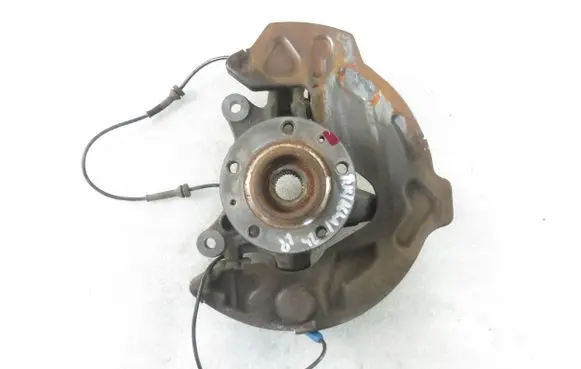 Peugeot 508 Front wheel hub spindle knuckle