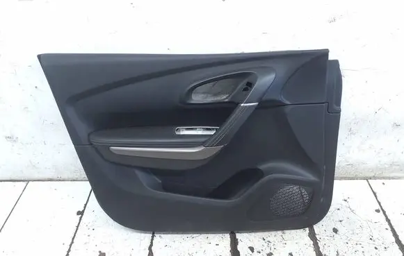 Renault Kadjar Front door card panel trim 809011238R