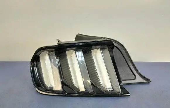 Ford Mustang VI Rear/tail lights FR3B13B505A