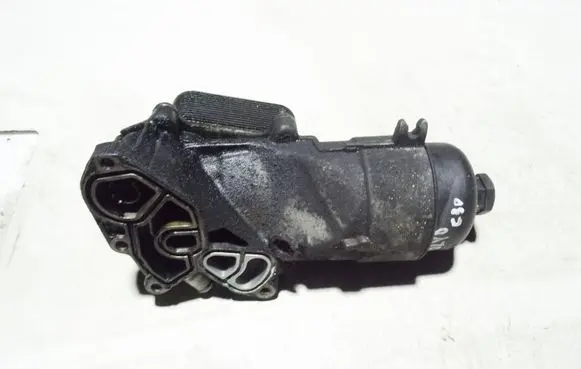 Volvo C30 Oil filter mounting bracket 03N115389H